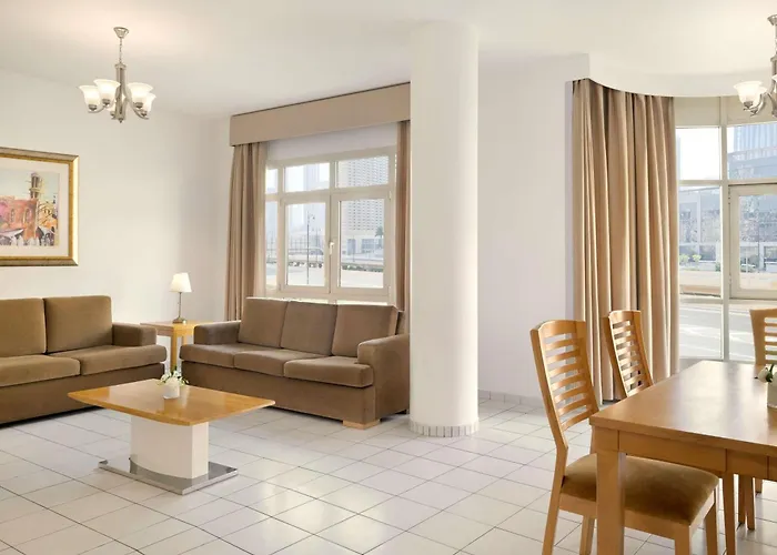 Swissotel Al Murooj DubaiAlbergo